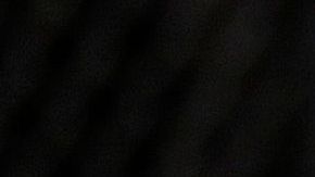 Tras cuatro rounds parejos, el ruso Petr Yan (der.) le dio una paliza al brasileño José Aldo.