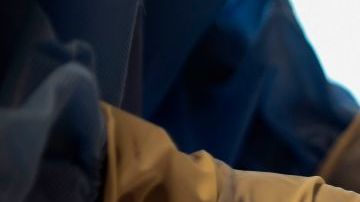 Bandas criminales han visto la pandemia como una oportunidad de negocio con pruebas y medicamentos ilegales.