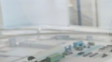 El castillo de vidrio se expone en el Museo del Vidrio de Shanghai, obra del escultor Miguel Arribas.