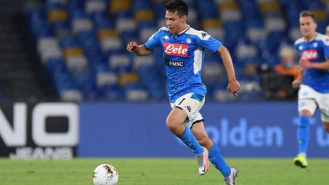 Hirving Lozano con el Napoli.