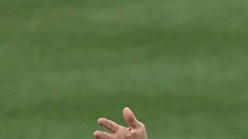 Anthony Fauci lanzó la primera bola de la temporada 2020 de la MLB.