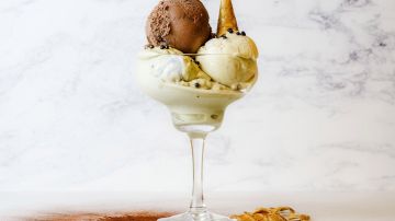 Te soprenderás de todos los beneficios que puede tener un helado hecho con solo mezclar cacao y banana.