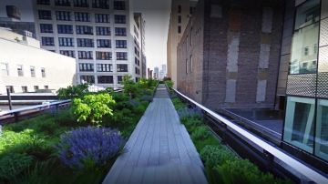 Algunas zonas del High Line Park son muy estrechas