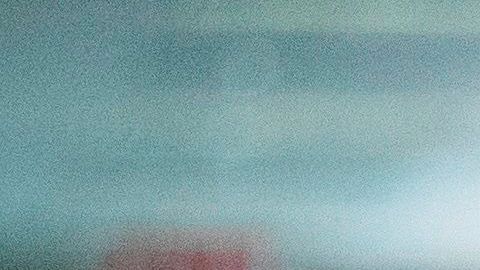 El líder de la mayoría republicana en el Senado, Mitch McConnell, ha mantenido reunionoes con el jefe de la Oficina de la Casa Blanca, Mark Meadows y el Secretario del Tesoro, Steven  Mnuchin para ultimar la propuesta de alivio fiscal./ EFE/EPA/MICHAEL REYNOLDS