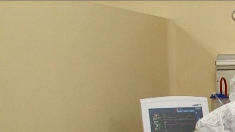 La experta aseguró que es crucial que los pacientes entiendan que, aunque parezca agresiva, la intubación es una terapia necesaria.