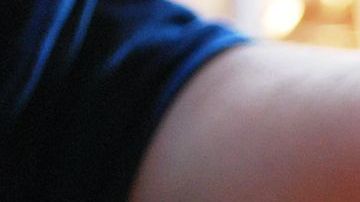 La tlayuda es una tortilla de maíz seca y quebradiza de al menos 30 cm de diámetro.