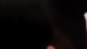 VIDEO: Sicarios interrogan con armas a presunto integrante de La Familia Michoacana