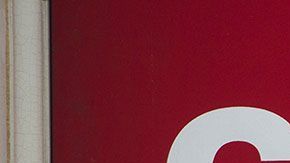 Entre las sucursales cerradas estuvo incluida una tienda de 64,000 pies.