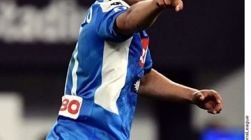 'Chucky' Lozano dio su primera asistencia en la Serie A.