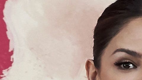 eiza gonzalez mercedes benz