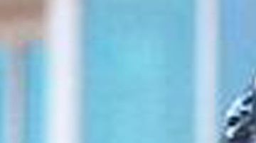 Christian Estrada y Frida Sofía.