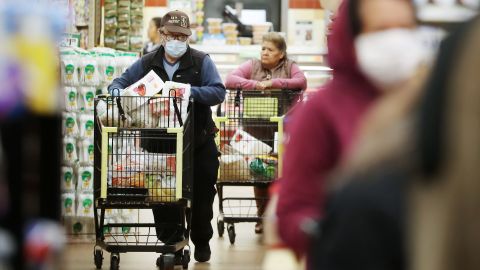 El riesgo es mayor en espacios interiores donde la ventilación es deficiente