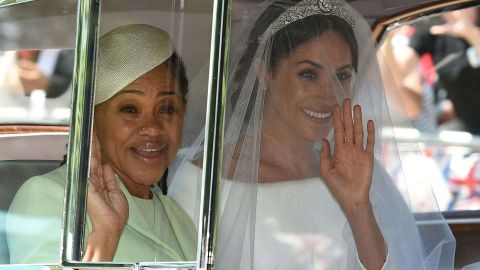 Meghan Markle y su madre Doria Ragland.