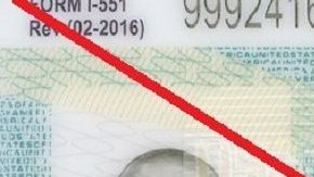 En caso de ser considerados una "carga pública" a los inmigrantes se les negará la "green card".
