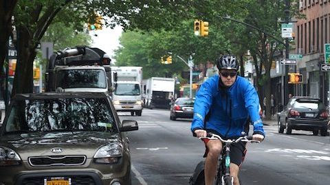Este viernes es el "Bike to Work Day", organizado por Transportation Alternatives, en el que se anima a los neoyorquinos a que vayan en bicicleta a su trabajo.