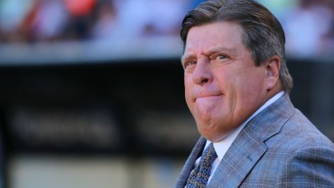 Miguel Herrera fue fuertemente regañado.