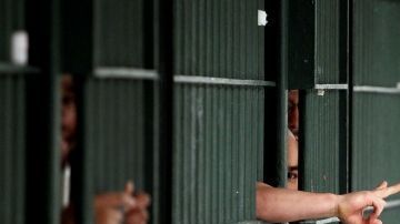 Las cárceles del condado de Los Ángeles están sobrepobladas. (Archivo)