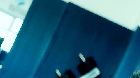 El sospechoso fue acusado de intento de asesinato por un apuñalamiento en un gimnasio de Naperville.