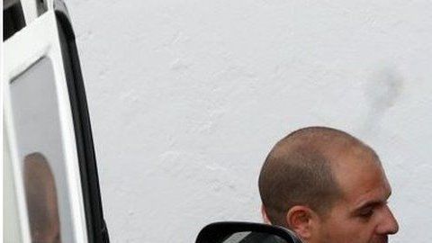 114060212_1cd329ad-b3ed-43a0-a14d-027e1f3b0228