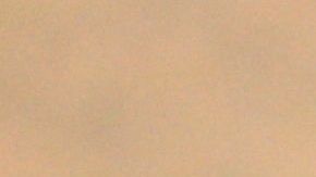 Autoridades afirman que más de 2,500 bomberos trabajan para controlar el fuego.