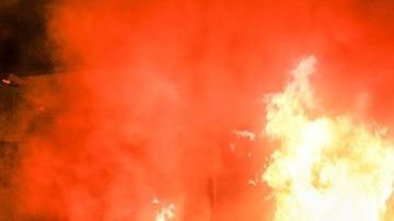 Varios autos incendiados anoche en Kenosha, Wisconsin