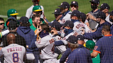 Astros y Athletics bronca