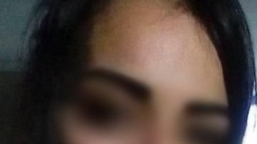 FOTOS: Exhiben a jovencita que presume en redes armas y dinero del narcotráfico