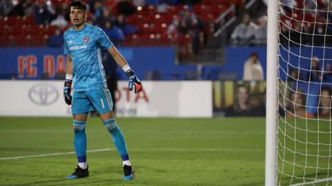 Jesse González en un partido con FC Dallas.