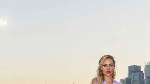 Paige Spiranac durante un torneo en Dubai.