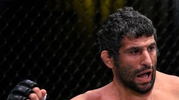 Beneil Dariush antes de su espectacular K.O.