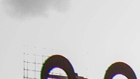 Carteles de apoyo a Trump en una casa de Estados Unidos.