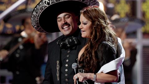 Lupillo y Jenni Rivera