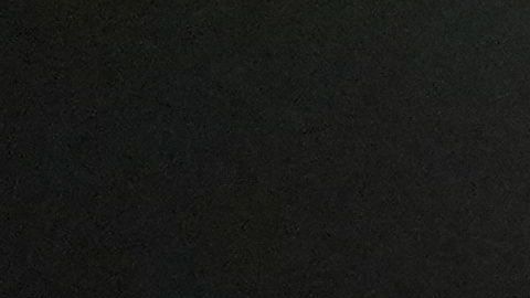 El campeón Erislandy Lara (der.) conecta a Greg Vendetti.