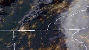 El huracán Isaías causó muertes y destrozos en la costa este de EE.UU.