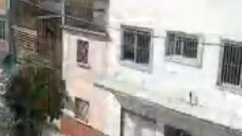 VIDEO: Caen padre e hijo por atropellar a hombre y luego rematarlo a machetazos