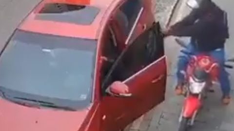 Sujeto mata a automovilista en Brasil.