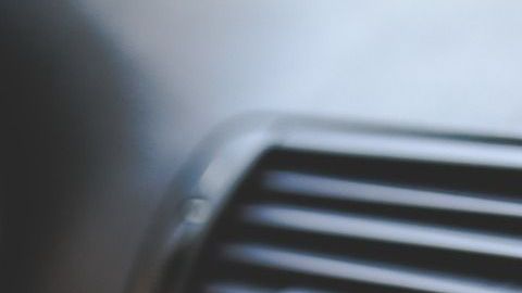 El origen del aire acondicionado tuvo lugar en el año 1903 en Estados Unidos.