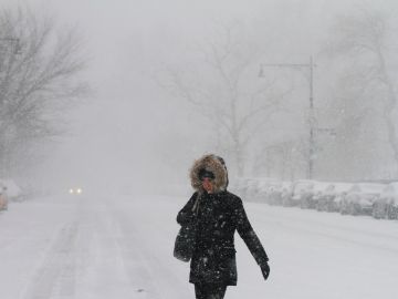 Alertan a los habitantes de Chicago sobre dos rondas de tormenta invernal en Chicago y suburbios.
