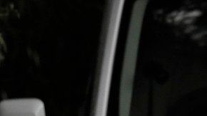 100391977_hi045497623