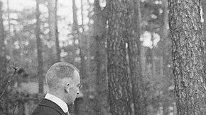 114285410_gettyimages-542352491-1