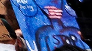 New York (United States), 24/08/2020.- A person paints Jacob Blake'Äôs name on 34th Street during a protest in response to the shooting on 23 August by police officers in Kenosha, Wisconsin of Jacob Blake, a Black man who was trying to get into his car with his children, in New York, New York, USA, 24 August 2020. Blake was shot in the back and is in stable condition following the shooting which has sparked massive protests in Kenosha and around the country. (Protestas, Estados Unidos, Nueva York) EFE/EPA/JUSTIN LANE