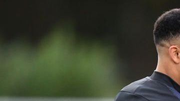 Mason Greenwood y Phil Foden en un entrenamiento con la selección inglesa.