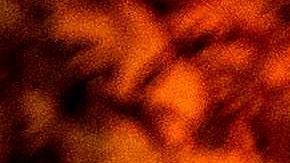 Un camión de bomberos elude las flamas del incendio Hennessey en Napa, California.