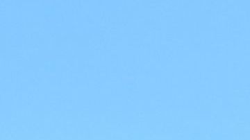 Inauguran en Singapur la primera tienda flotante de Apple