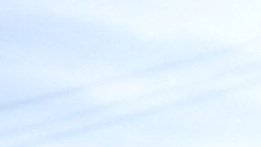 El presidente Trump recorrió la zona donde los disturbios derivaron en la destrucción de comercios.