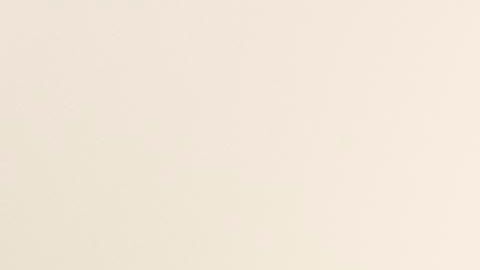 El fuego ha expulsado de sus viviendas a miles de personas.