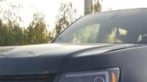 Narcos se quedan sin arsenal, se les poncha llanta y abandonan armas cerca de la frontera