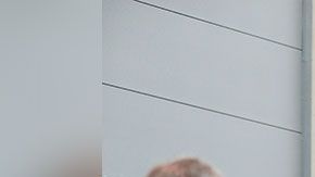 La empresa pone en prácticas diferentes estrategia para dar este artículo a un precio bajo.