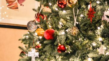 El árbol de Navidad es más que una decoración.