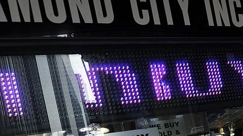 Drama judicial en el distrito de los diamantes de Midtown